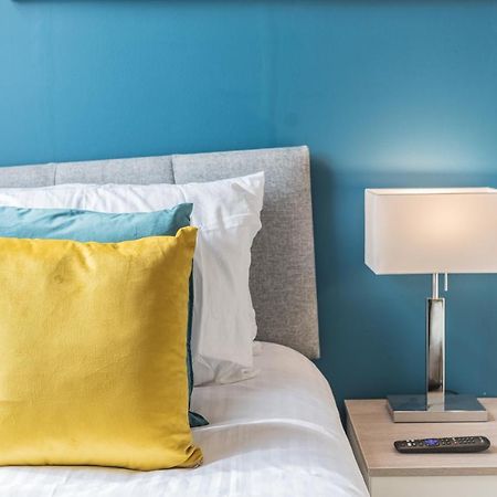 *King Bed* Luxury City Centre House Barrow-in-Furness Ngoại thất bức ảnh