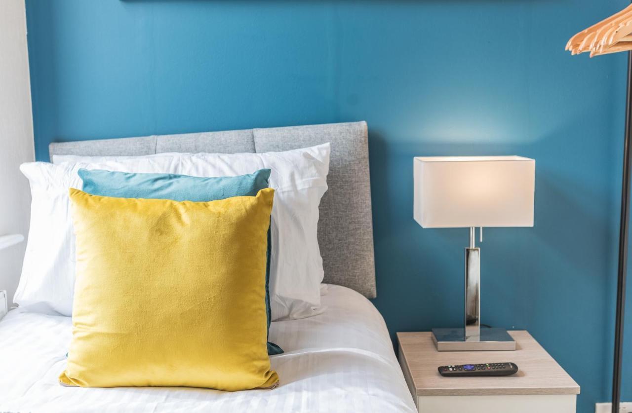 *King Bed* Luxury City Centre House Barrow-in-Furness Ngoại thất bức ảnh